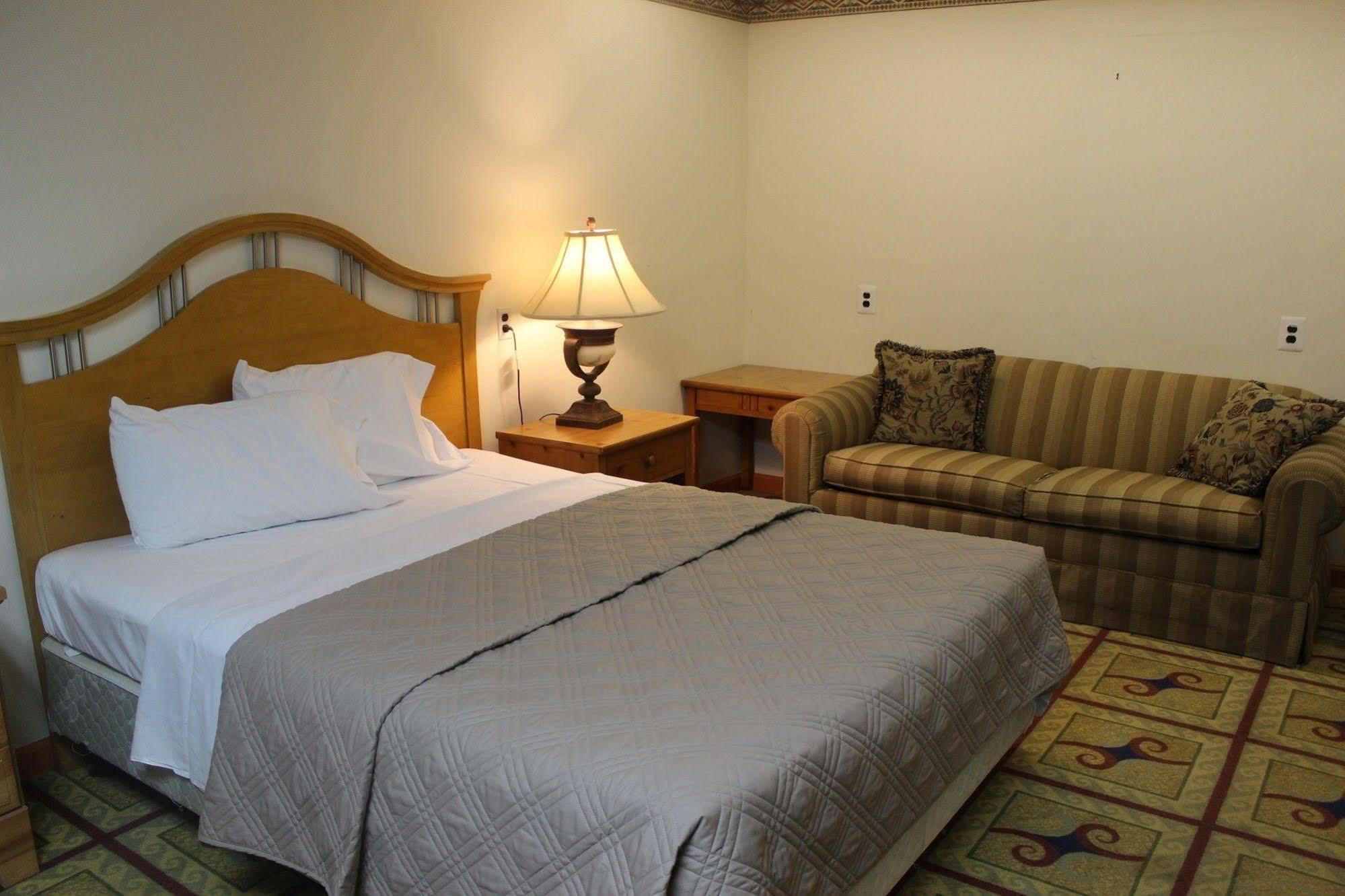 Berkshire Travel Lodge Canaan Exterior photo